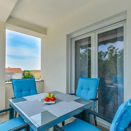 Apartmán Olujic 1 By Interhome Vir