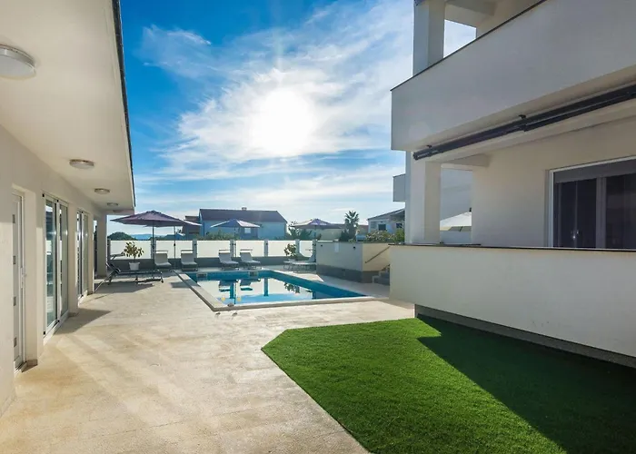 Apartmán Olujic 1 By Interhome Vir