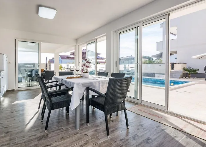 Olujic 1 By Interhome Apartmán