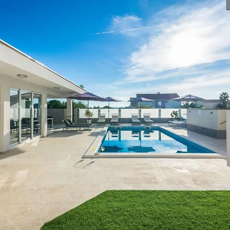 Olujic 1 By Interhome 公寓 维尔