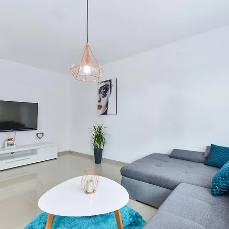 公寓 Olujic 1 By Interhome 维尔